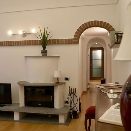 阿斯蒂La Casa Di Anita公寓 外观 照片